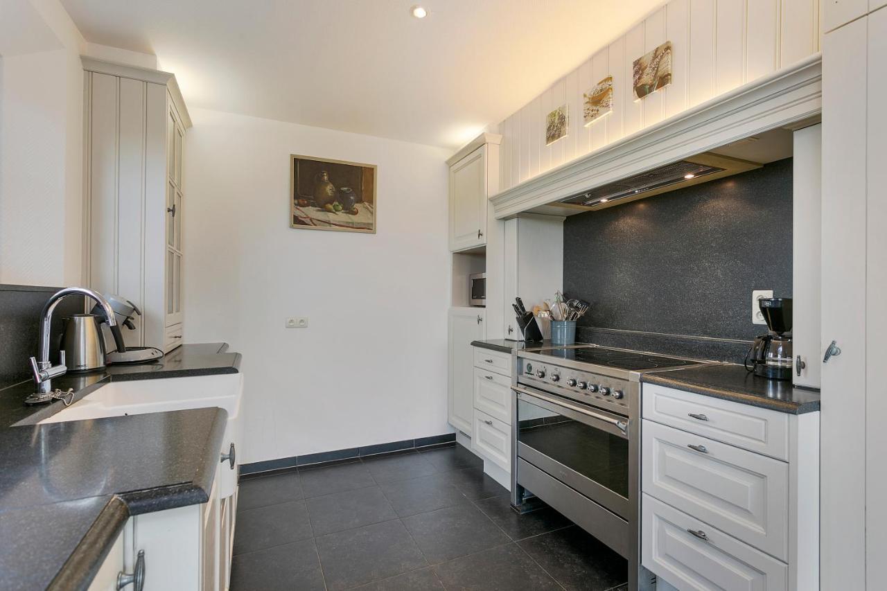 Villa 'T Korenhof - Landelijk Gelegen Villa Op 4 Km Van Het Strand コクセッド エクステリア 写真